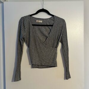 Hollister crossover top